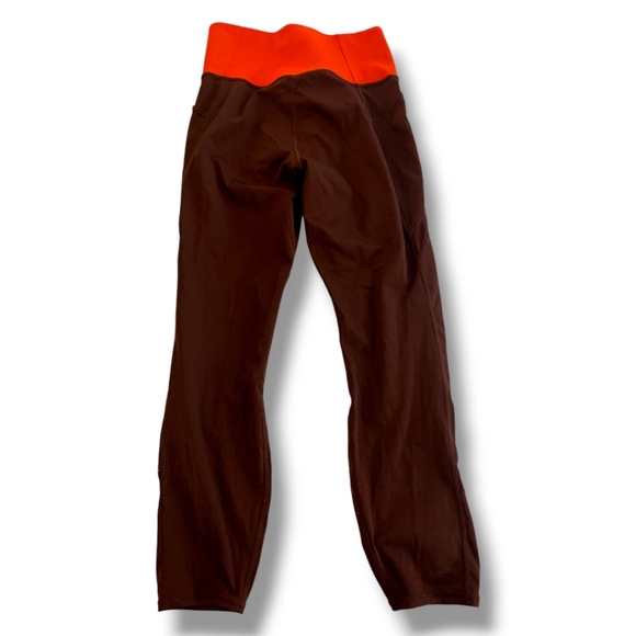 EUC ATHLETA TENACITY 7/8 TIGHT IN POWERLIFT IN ANTIQUE BURGANDY, SIZE MEDIUM - Picture 9 of 16